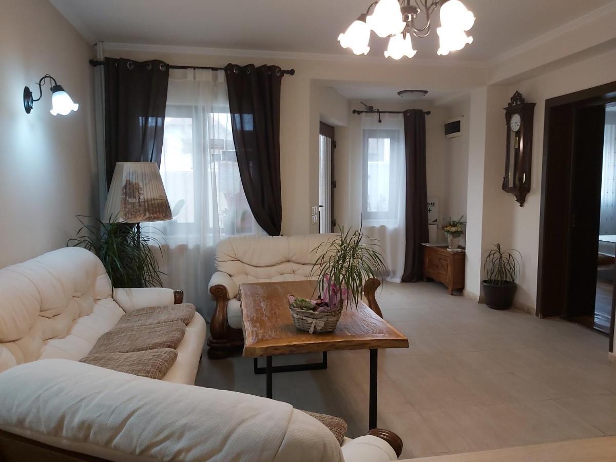 Alexander House Hotel Deva Luaran gambar