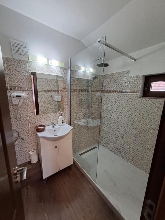 Alexander House Hotel Deva Luaran gambar