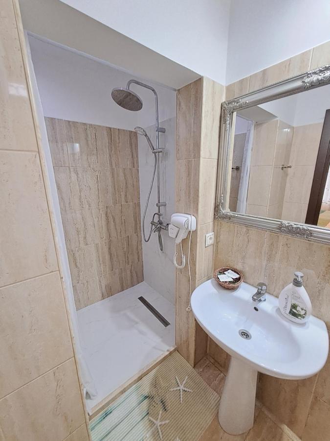 Alexander House Hotel Deva Luaran gambar