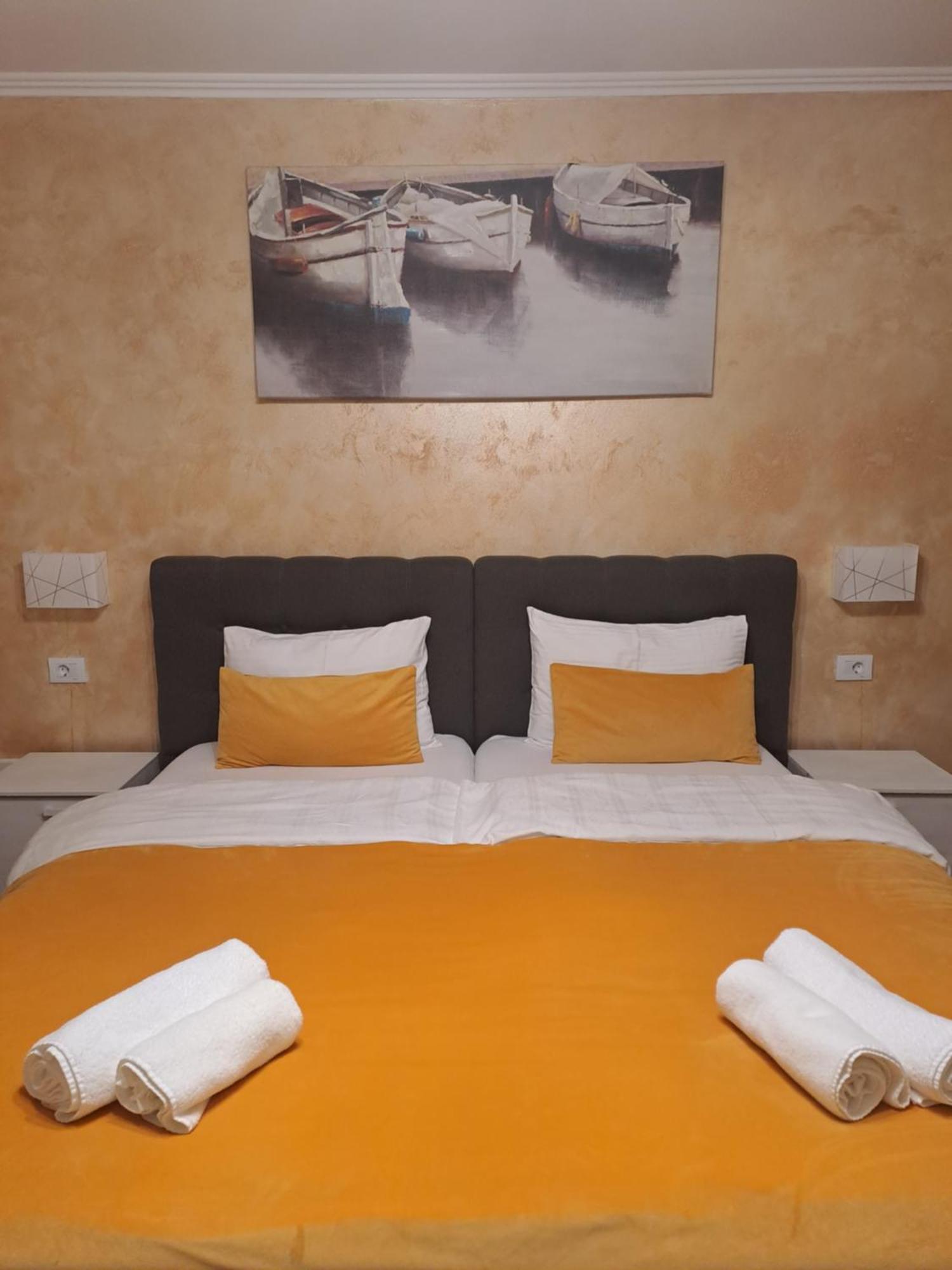 Alexander House Hotel Deva Luaran gambar