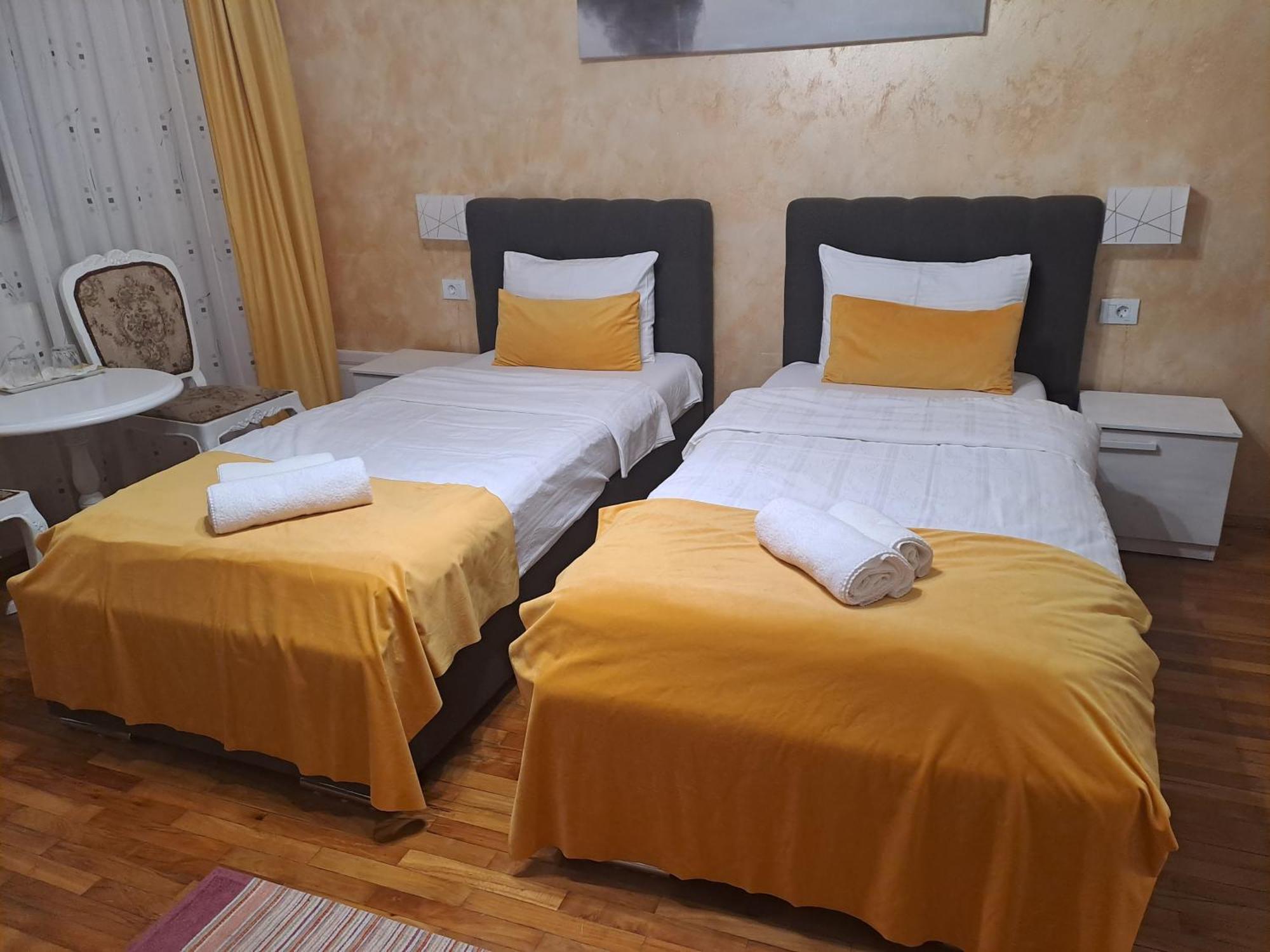 Alexander House Hotel Deva Luaran gambar